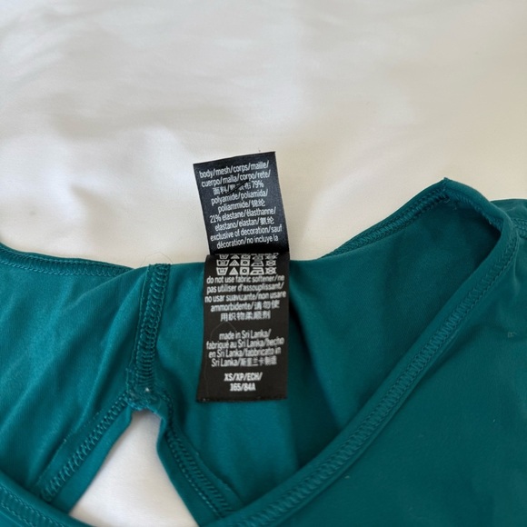 Victorias Secret Sport Workout Tank Top Green Jade Cutout Mesh Gym Active Yoga - Picture 4 of 6